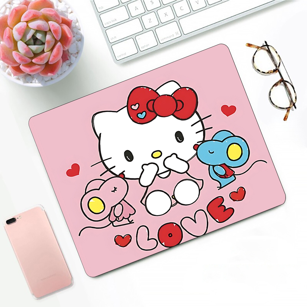 Desk Setup Anime - Sevimli pembe anime Hello Kitty oyun