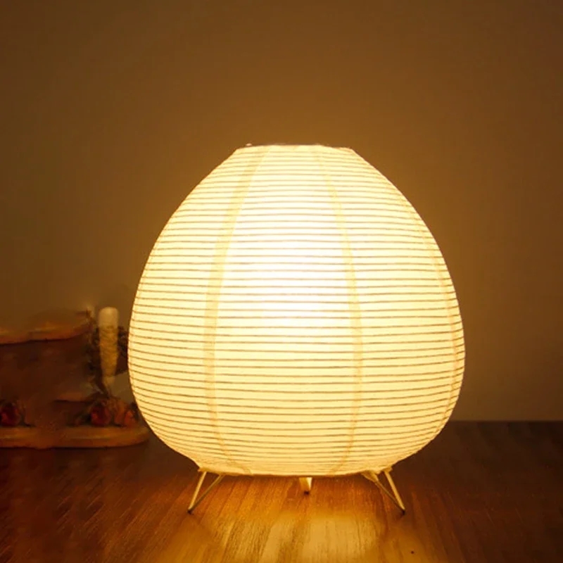 Desk Setup White - Japon Pirinç Kağıdı Fener Led Masa